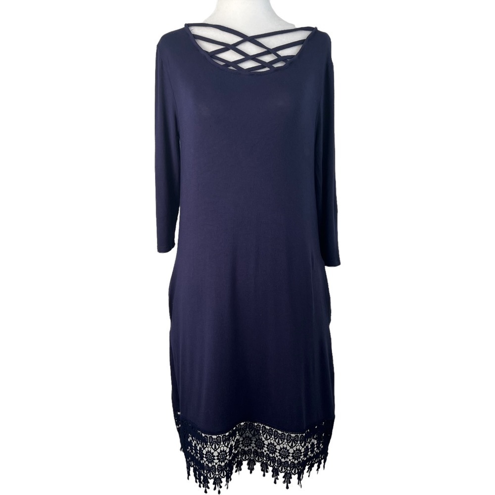 SIMPLY SOUTHERN COLLECTION LACE‎ TRIM DRESS